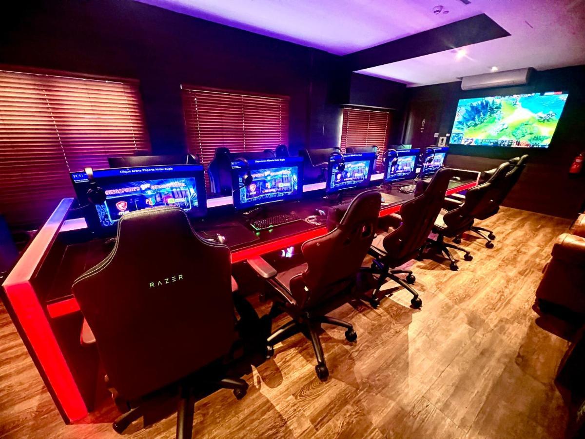 Arena Esports Hotel @ Bugis Village Singapore Bagian luar foto
